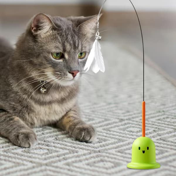 Cat Toy with Realistic Suction Cup Base, Ghost Dog Toy with Bells, Interactive Hunting Set for Multi-Cat Homes grön