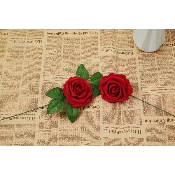 25-pack realistiska konstgjorda rosor med stjälk för bröllopsbuketter, mittpunkt, bröllopsfest, heminredning (burgunder, 25 st)