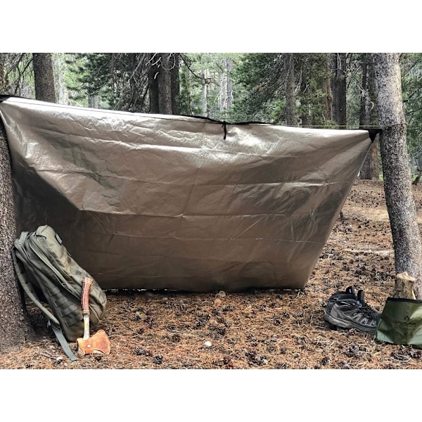 Tøff Overlevelsesteppe – Isolerende Termisk Refleksduk - 60\" x 82\". All-Weather, Gjenbrukbar Nødblanket for Bil eller Camping (Olivengrønn)