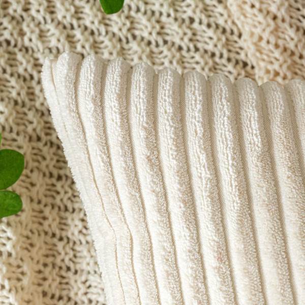 Kuddfodral i corduroy, avlångt, dekorativt kuddfodral, randigt, mjukt, bluff hem för soffa sovrum 30X50cm White