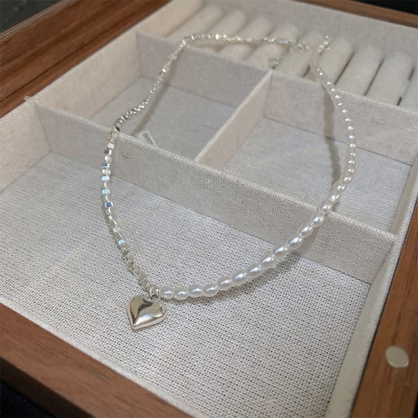 Superflash Silver Patchwork Pearl Halsband Hjärtformad Hänge Nyckelben Kedja Halsband Tillbehör