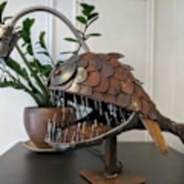 Angelfisk Lampe USB Oppladbar Bordlampe Metalllampe Håndlaget Håndverksrom Dekor S