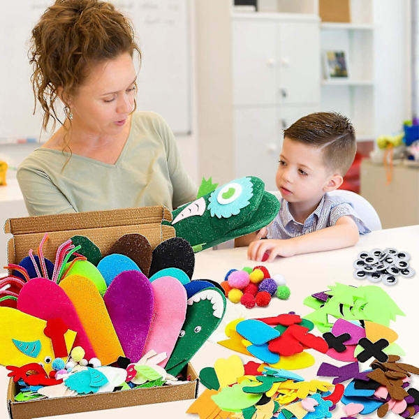 18st Animal Hand Puppet Making Kit DIY Art Craft Filt Socka