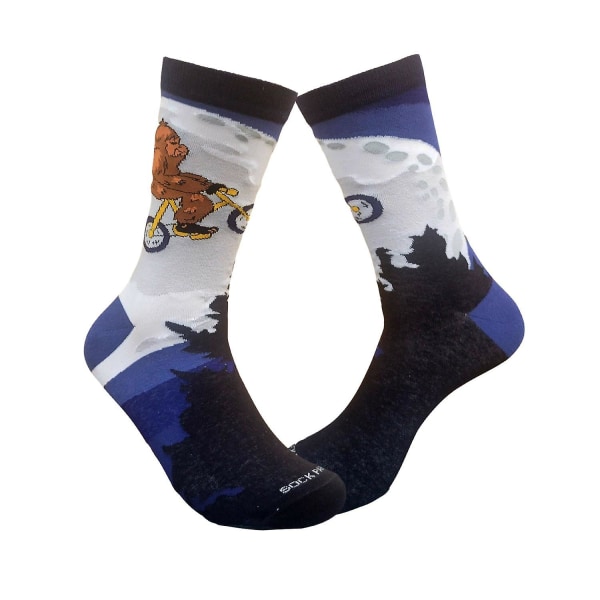 Big Foot Riding a Bike by the Moon Socks från Sock Panda (Adult Medium)