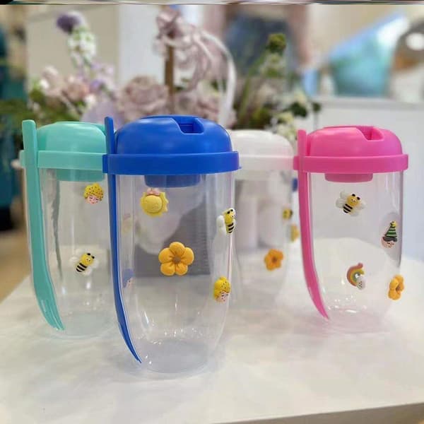 Portable Salad Cup with Fork Large Capacity Multipurpose Picnic Bento Lunch Box
