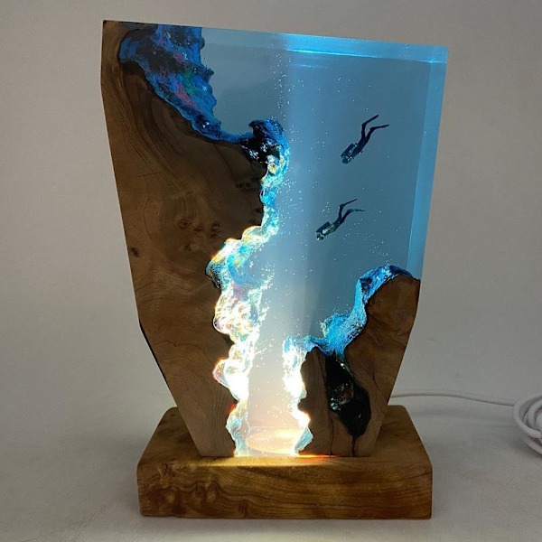 Oceanhval Surfing Bordpynt Lampe Træ Harpiks Lampe Bord Natlys Fødselsdag Lampe 6*4 tommer