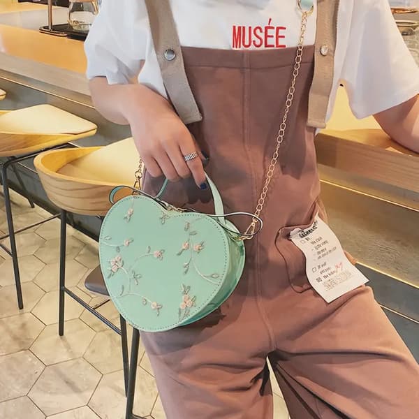 Crossbody-vesker for kvinner Topphåndtak Skuldervesker Hjerteformede vesker