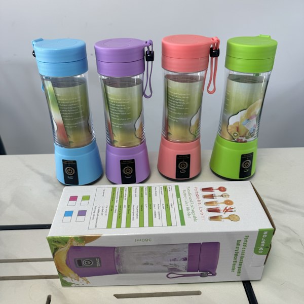 Bærbar blender til milkshakes og smoothies