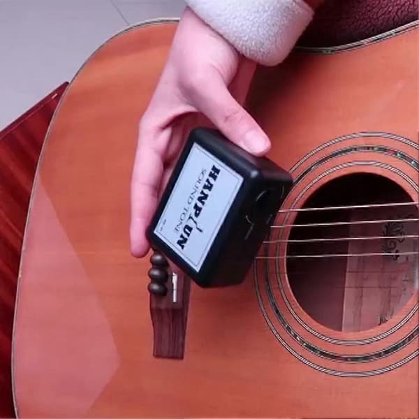 Gitar Tone Completer Lydåpner Simulerer Vibrasjonen av Faktisk Gitarspilling Oppnår Full Lyd