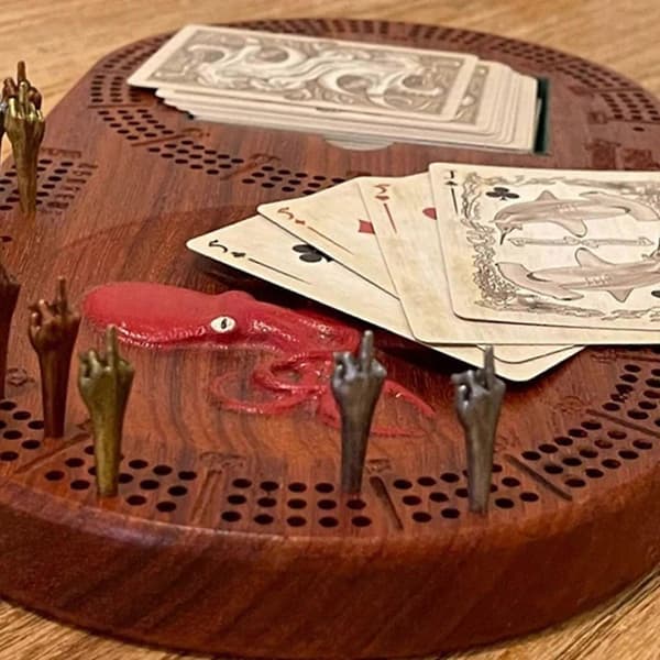 9 kpl Hauskoja Cribbage-nastoja