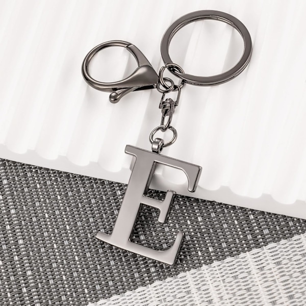 Nøglering med Guld Bogstav A-Z til Kvinder Taske Charms Pung Charms Til Håndtasker Metal Alphabet Initial Letter Nøglering Black-e