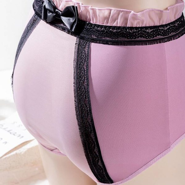 Kolme osaa naisten alusvaatteita, seksikäs, läpinäkyvä, viileä ja mukava, vapaa-aikaan. L