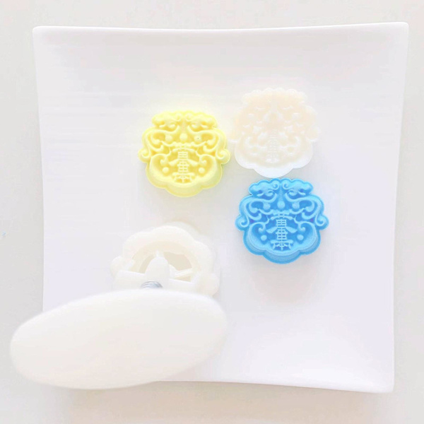 Plastform för månkaka 50g 3d stämpel kex kakskärare form M