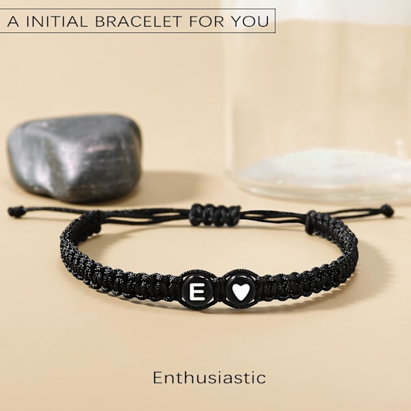 Initialarmbånd for kvinner, Strømper for tenåringer, bestevenninne-fødselsdagsgaver, eksamen, justerbare bokstaver A-Z flettede armbånd E