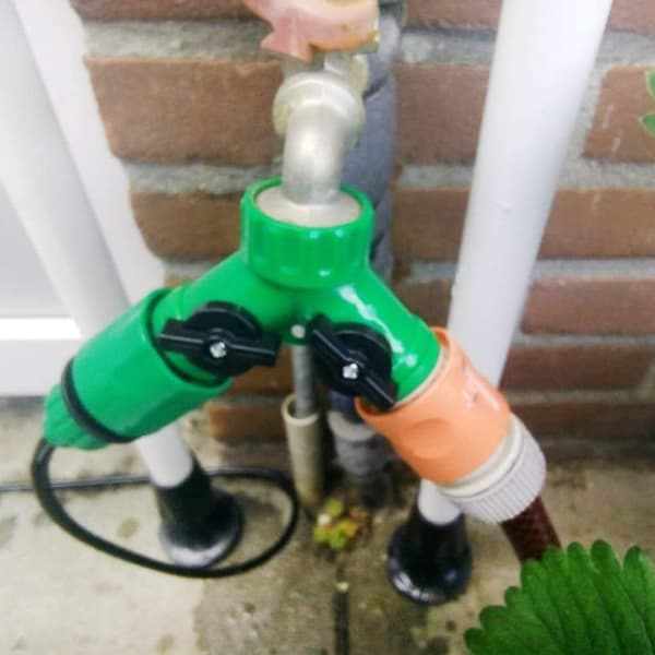 Slangomkopplare 2-Vägs Omkopplare Kranadapter med Y-Slangkopplingar 2 Stycken