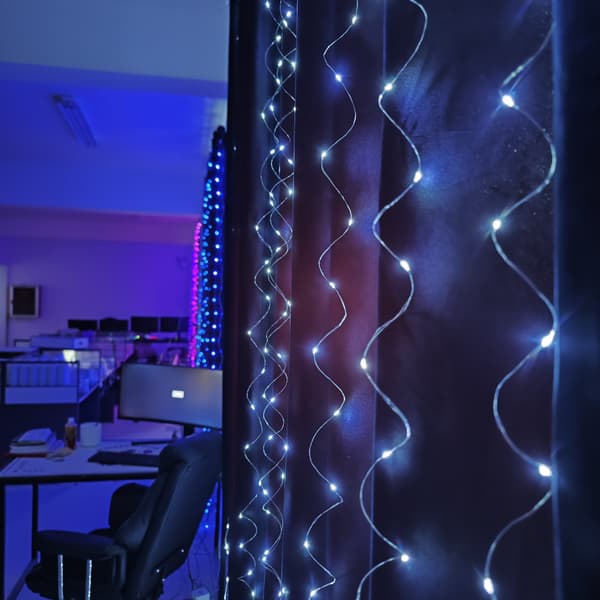 Dekorativ LED-ljusslinga, USB-driven med fjärrkontroll, 8 ljuseffekter och timer för sovrumsatmosfär White light 300*300cm