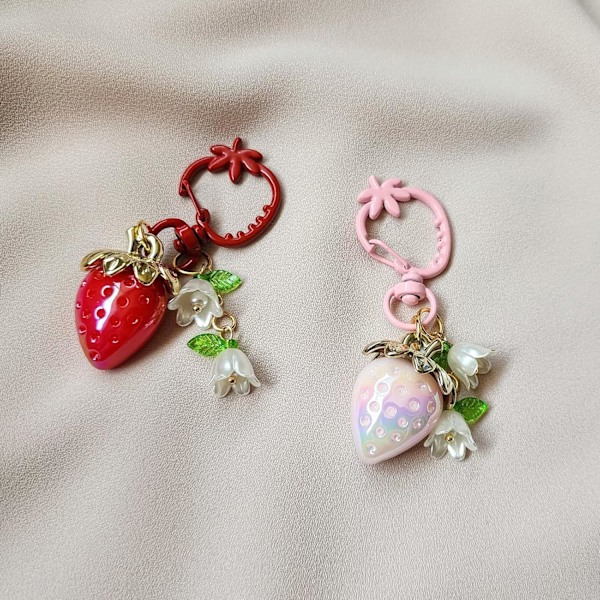 Sød Jordbær Nøglering, Taske Charms, Kawaii Hjerte Blomst Daisy Nøgleringe Tilbehør Dekoration Til Piger Pung Gave Transparent Red