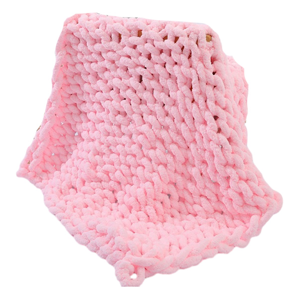 Handstickad chunky stickad filt av polyester i olika färger light pink