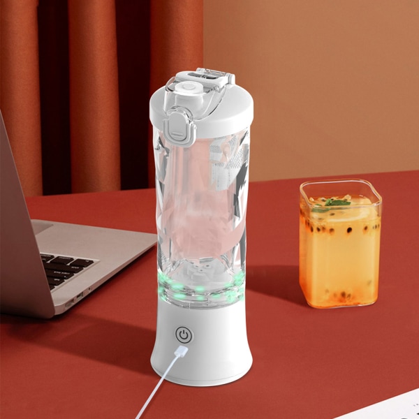 USB laddning Bärbar Juicer 600ml Multifunktionell med hög kapacitet white