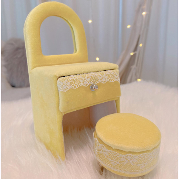 1/2 Chic smycken case för flickor Kvinnor Ringar halsband 1 Set Cream Yellow 1Set