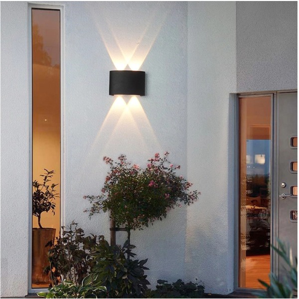 paket inomhus/utomhus vägglampa 6W LED (vitt hus*6W varmt ljus)