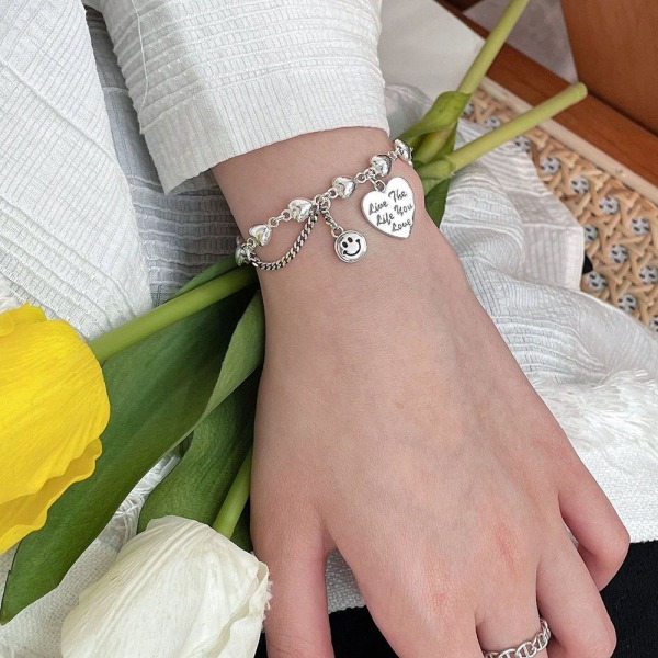 Silverhjärtaarmband för kvinnor Armband med hjärtsmileyberlock