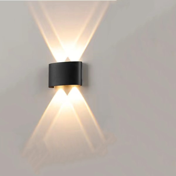 paket inomhus/utomhus vägglampa 4W LED(svart *4W varmt ljus)