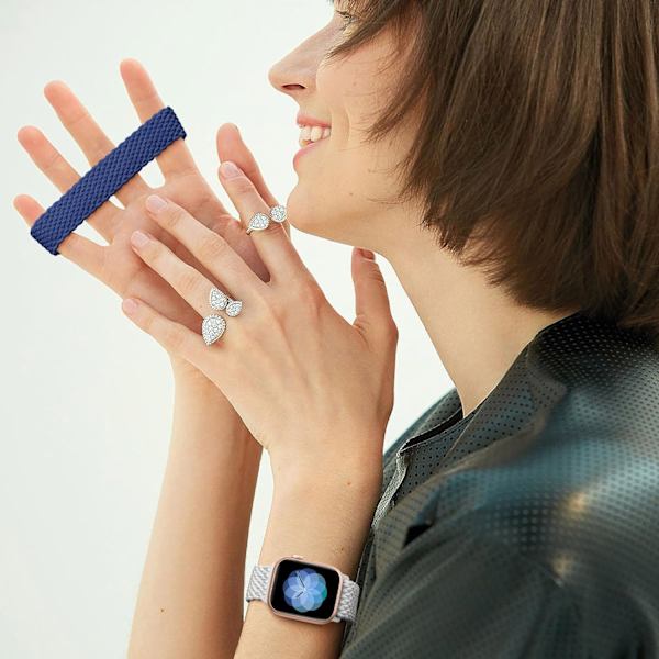 4-pakka punottuja solo loop -rannekkeita, jotka ovat yhteensopivia Apple Watch -rannekkeiden kanssa 40 mm 41 mm 38 mm 42 mm 44 mm 45 mm 49 mm naisille ja miehille, joustava {ad} C.Black/DarkBlue/Grey/ArmyGreen 42mm/44mm/45mm/49mm