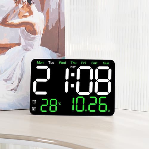 Digital kalenderklocka med stor lättläst display, tid, veckodag och datum – grön