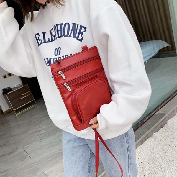 Crossbody -väska i äkta läder Röd