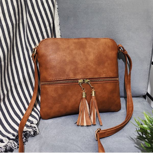 Tassel Charm Crossbody Väska Brun