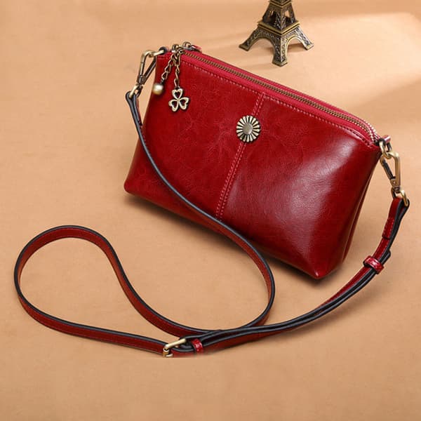 Cowhideläder Small Crossbody Bag Röd