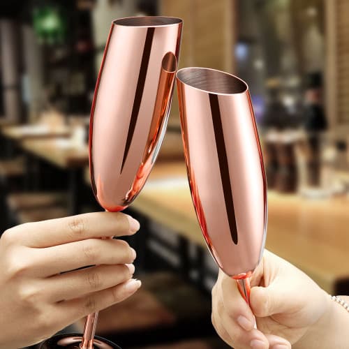 Champagneglas i rostfritt stål 4-pack, diagonal design, guldpläterade, 240 ml, splitterfria