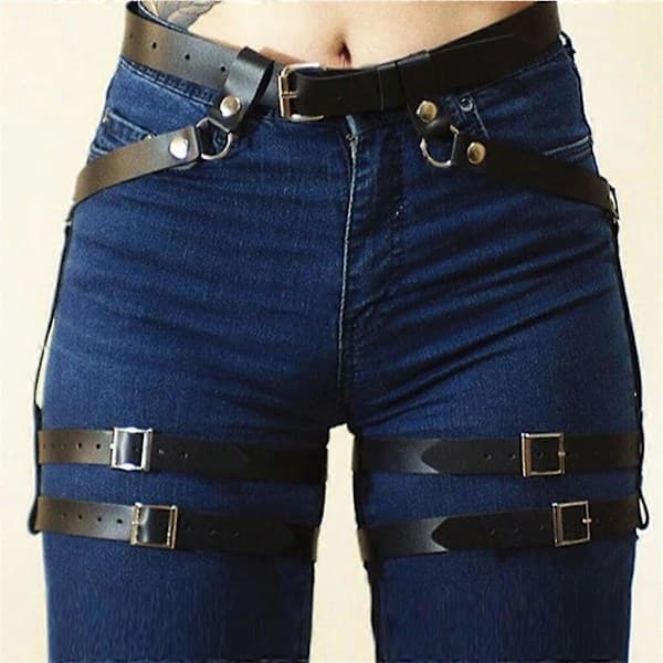 Kroppssele i läder, midjebälte och benstöd, Punk Goth-stil