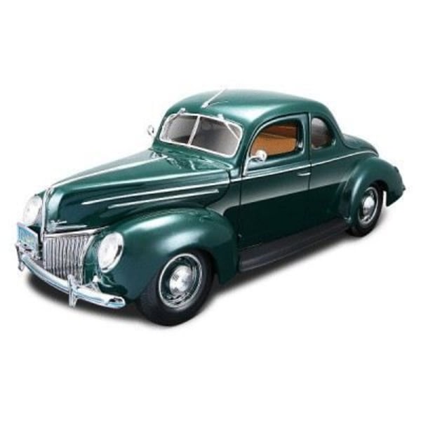 Skalmodell - Ford Deluxe Coupe 1939 - Grön - MAISTO