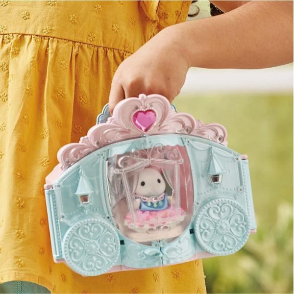Leikkisetti - SYLVANIALAISET PERHEET - Prinsessapukeutuminen - Kärry- ja lumikanityttö Flerfärgad