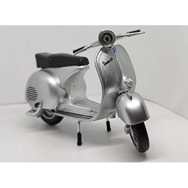 Moto pieno - NEW RAY - Vespa 150GS 1953 - Mittakaava 1:12 - Kokoelma - Sekä pojille että tytöille