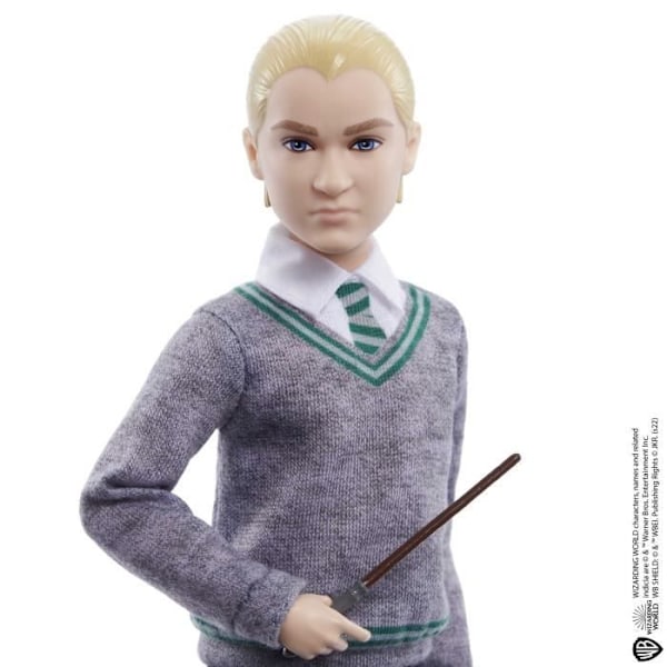 Harry Potter-Drago Malfoy-nukke sidoksella ja lisävarusteella HMF35 Flerfarvet