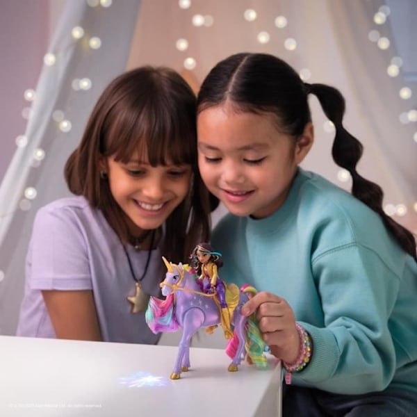 SPIN MASTER SOPHIA JA WILDSTAR MAGIC LIGHT Unicorn Academy Regnbåge