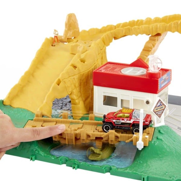Universum miniatuuri - asuinminiatuuri - autotalli miniatuuri Matchbox