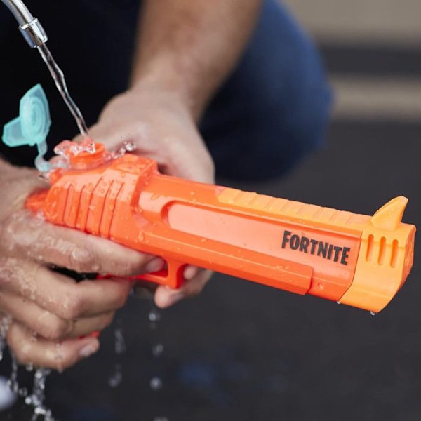 Nerf Super Soaker Fortnite HC Water Blaster, tehokas vesisuihku, ulkoilmapelit teini-ikäisille ja aikuisille