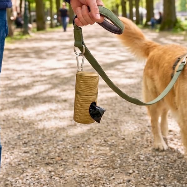 PoochPod | Bajspåseautomat med godbitsförvaring S Guld S