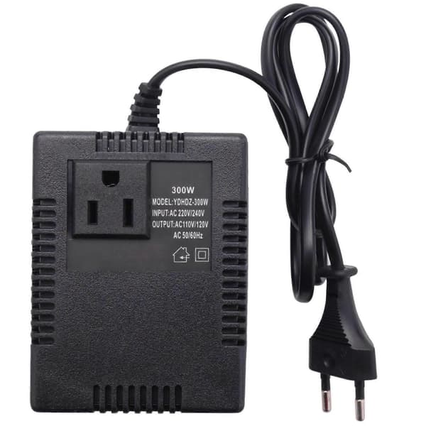 220/240V til 110/120V Nedspændingstransformator Converter EU Stik