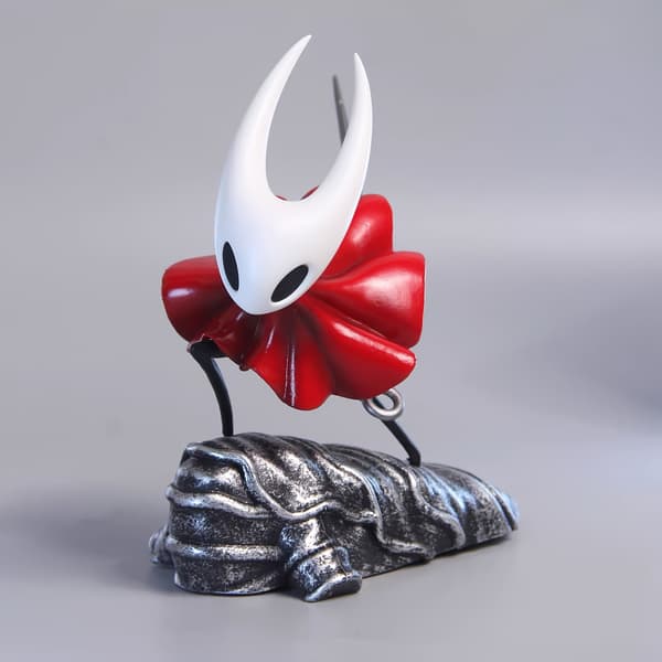 Anime Figur Samleobjekt med Rød Kappe & Base - Chibi-Stil Anime Karakter Actionfigur, Samlergave Egnet for 18+ Red
