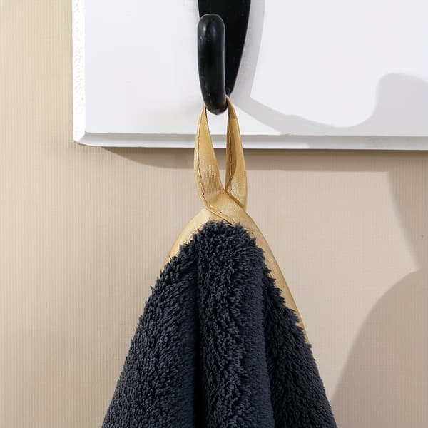 Lyxigt handduksset med gyllene dekorerade ränder i modern design - Rektangulära mikrofiberhanddukar lämpliga för hem, spa Lysegrå 6 stk