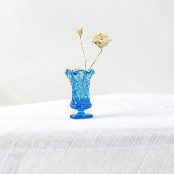 Söt Dollhouse Miniatyr Vas Låtsaslek Mini Dollhouse Ornament Mörkblå För