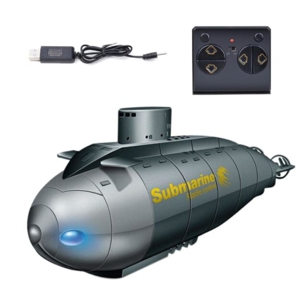 Den sexkanaliga RC-ubåten har miniatyrhastighet under vattnet.