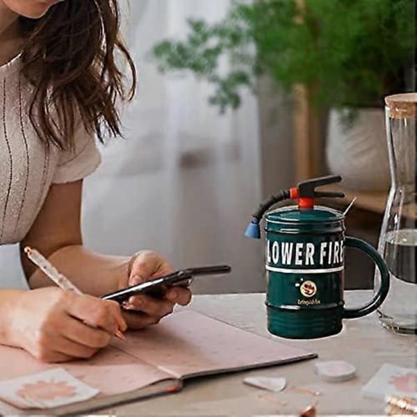 480 ml Brandslukker Krus Kreativt Kaffekrus, Sjovt Kontorkrus, Sjov Gavekrus til Mænd Kvinder Kolleger Venner Fødselsdag (LGL) Green