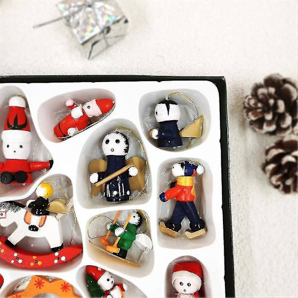 Set med 24 st Mini Julgransprydnader i Trä Premium Miniatyr