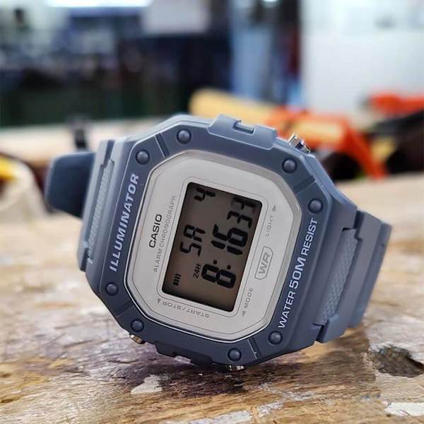 CASIO - Hartsikello - BASIC - Sininen